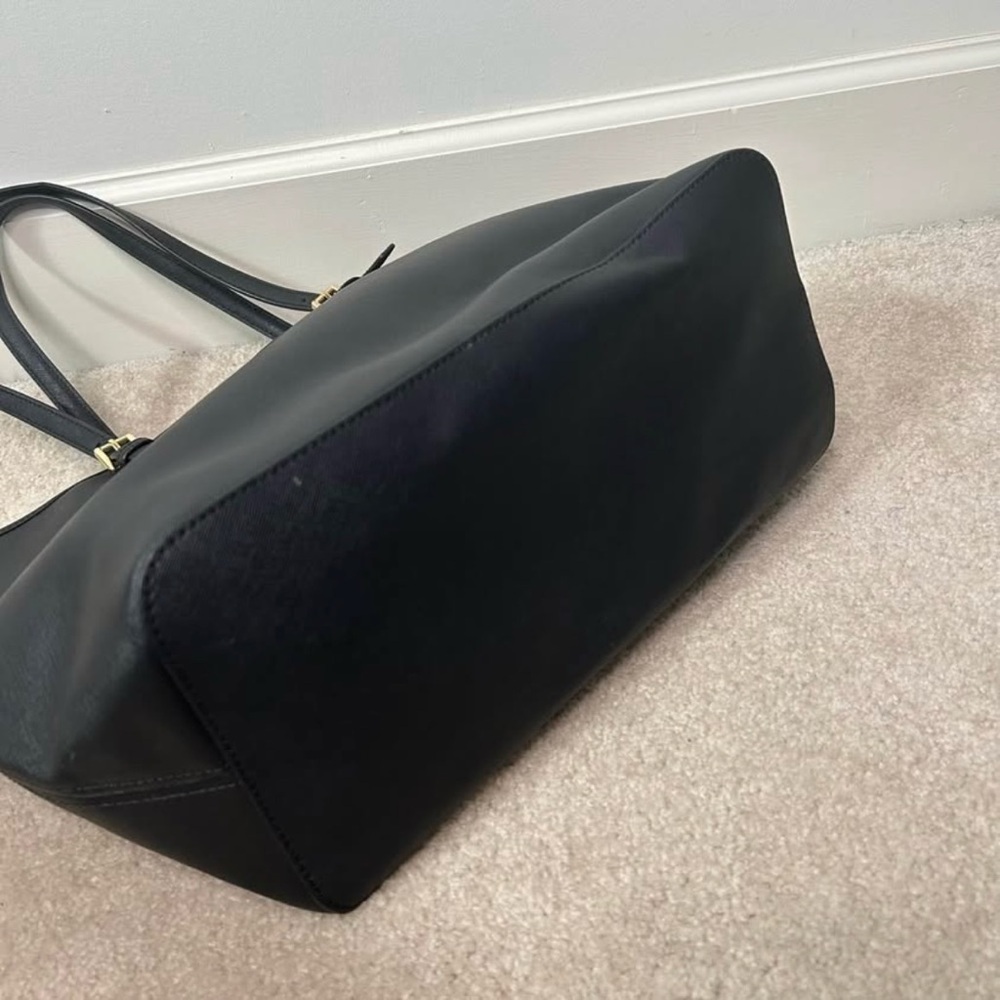 Michael Kors Large Black Leather jet set travel Tote - Picture 4 of 8